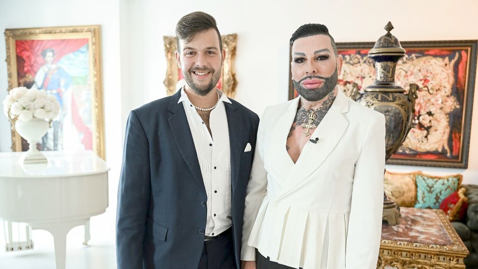 Der Modedesigner Harald Glööckler und der CDU-Politiker Marc-Eric Lehmann zeigten sich eine Zeit lang öffentlich vertraut. (Archivbild) Foto: Jens Kalaene/dpa