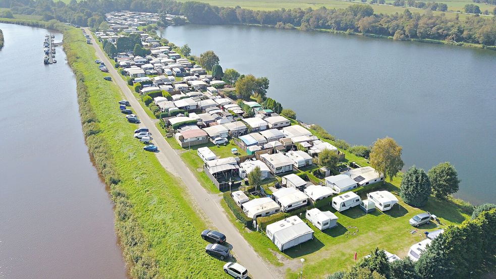 Der Jümmesee/Stickisee bietet auch einen Campingplatz. Foto: Archiv