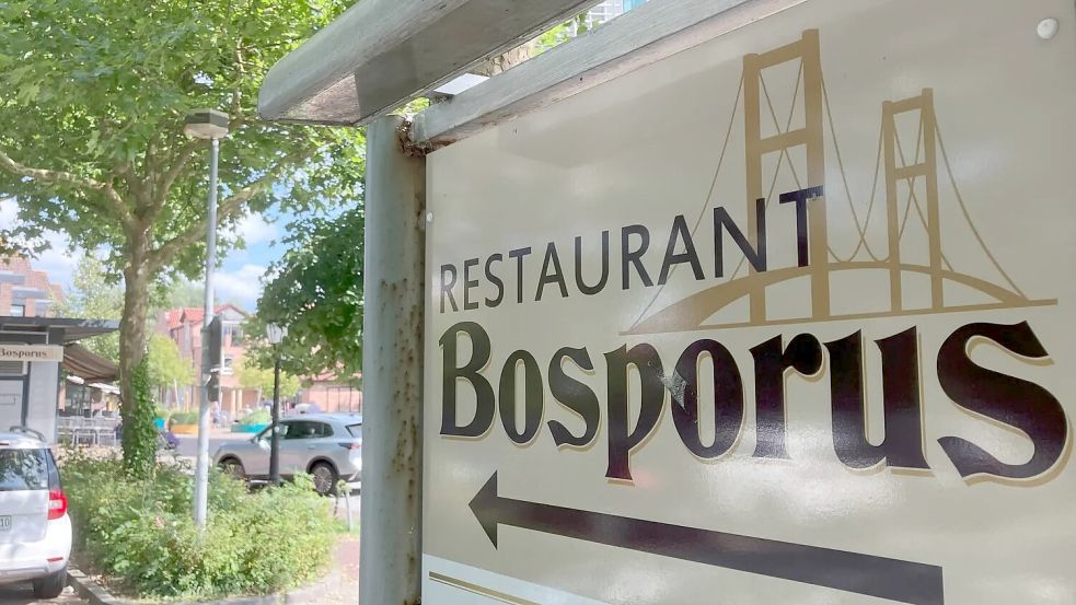 Seit mehr als 40 Jahren gibt es das türkische Restaurant „Bosporus“ in Papenburg. Nun steht erstmals ein Betreiberwechsel an. Foto: Gerd Schade