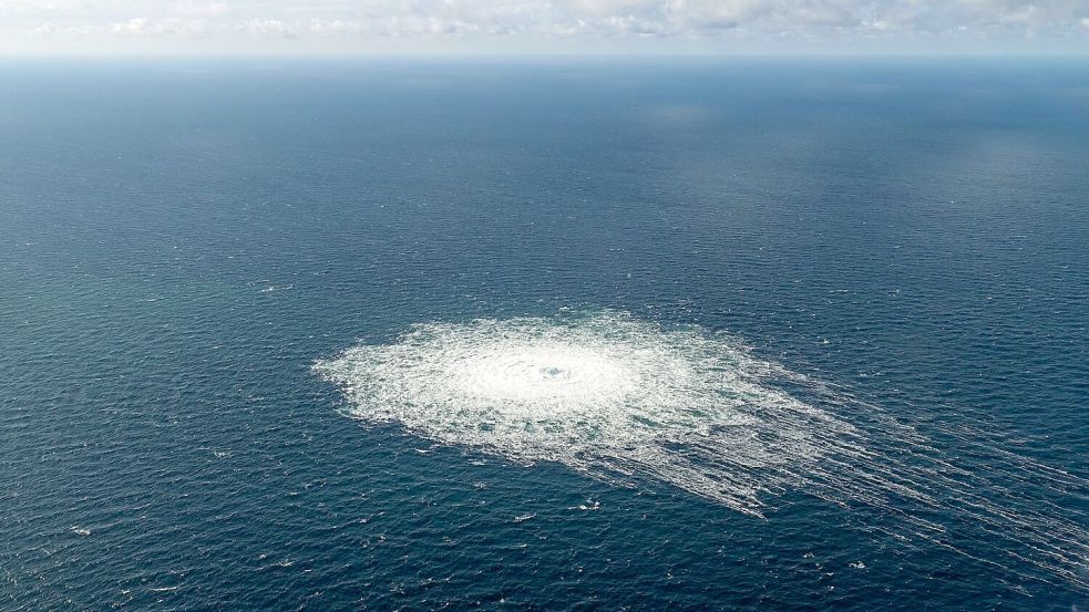 Durch die Explosionen im September 2022 wurden drei der vier Stränge der beiden Nord-Stream-Leitungen schwer beschädigt. (Archivbild) Foto: -/Danish Defence Command/dpa