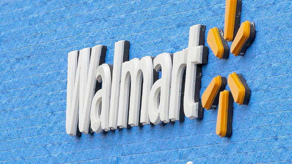 Die Kosten für Walmart steigen „jede Woche“, sagt der Firmenchef. (Archivbild) Foto: Sue Ogrocki/AP/dpa