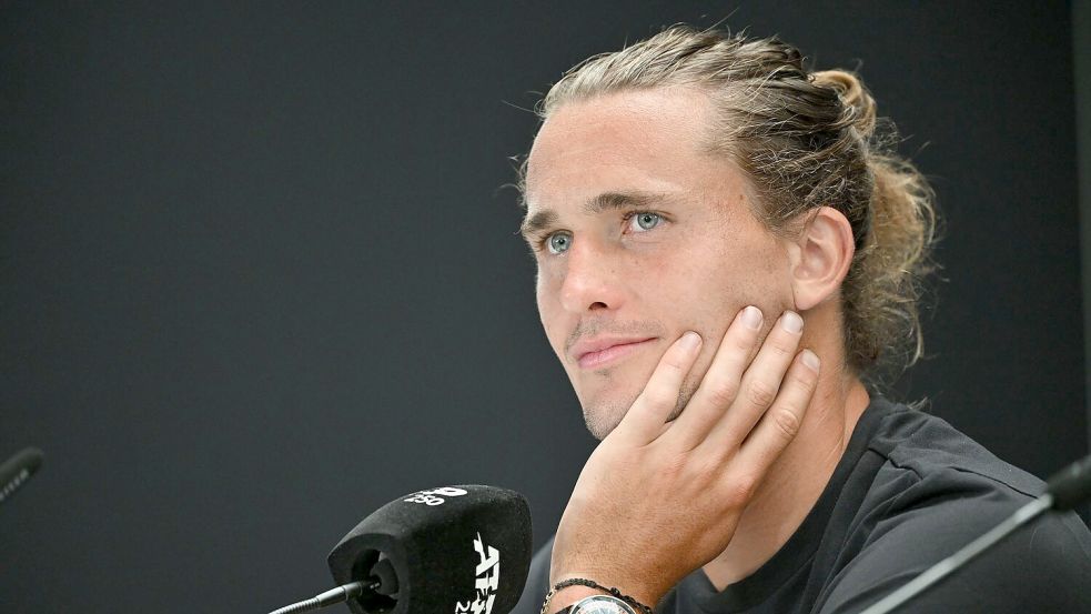 Alexander Zverev fühlt sich nach eigener Aussage wieder viel besser als in Wimbledon. (Archivbild) Foto: Marijan Murat/dpa