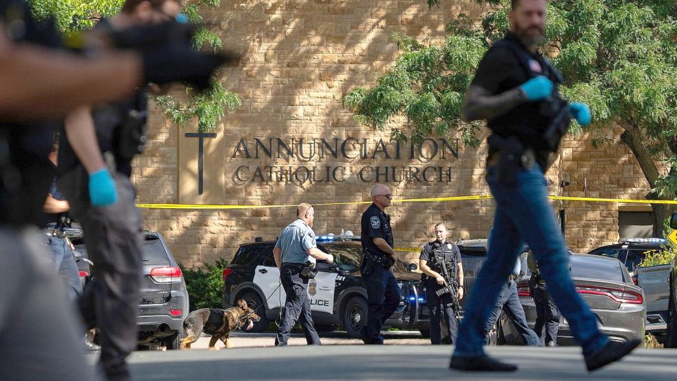 Warum hat sich der Schütze die katholische Schule in der Großstadt Minneapolis in der ersten Woche nach den Sommerferien ausgesucht? Foto: Alex Kormann/Star Tribune/AP/dpa