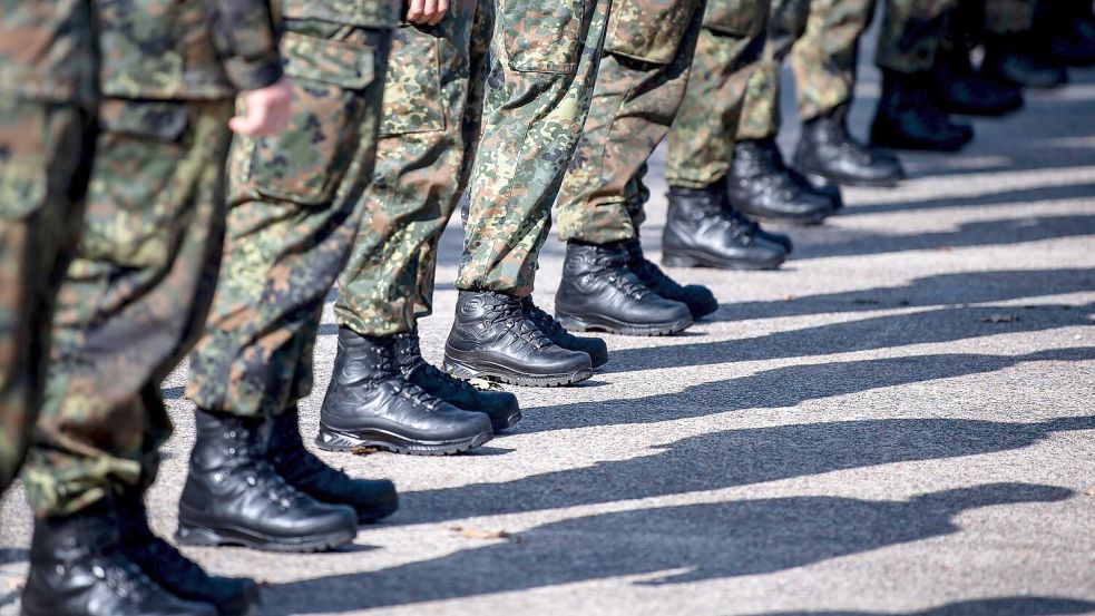 Rechtsextremismus: Mehrere Soldaten im Nordwesten wurden 2023 und 2024 auffällig. DPA-Symbolbild: Sina Schuldt
