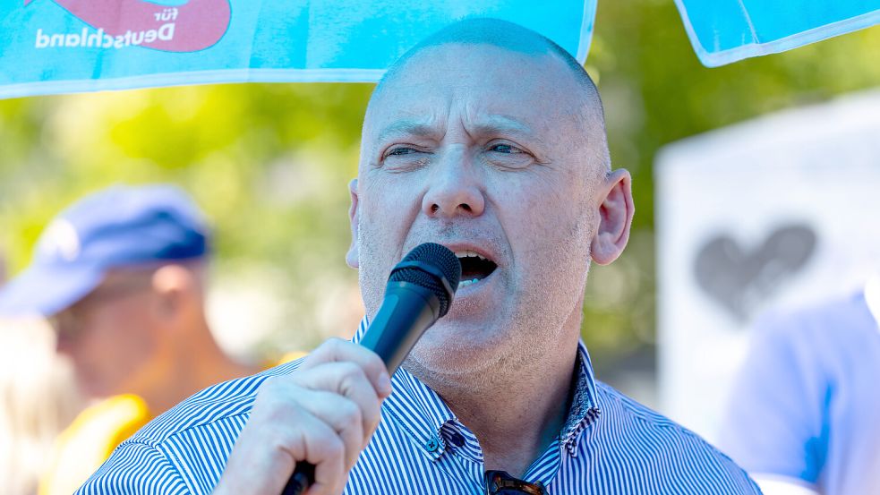 Der von der Oberbürgermeisterwahl in Ludwigshafen am Rhein ausgeschlossene AfD-Politiker Joachim Paul: auch in zweiter Instanz mit einem Eilantrag gegen die Entscheidung des Wahlausschusses gescheitert. Foto: IMAGO/Herrmann Agenturfotografie