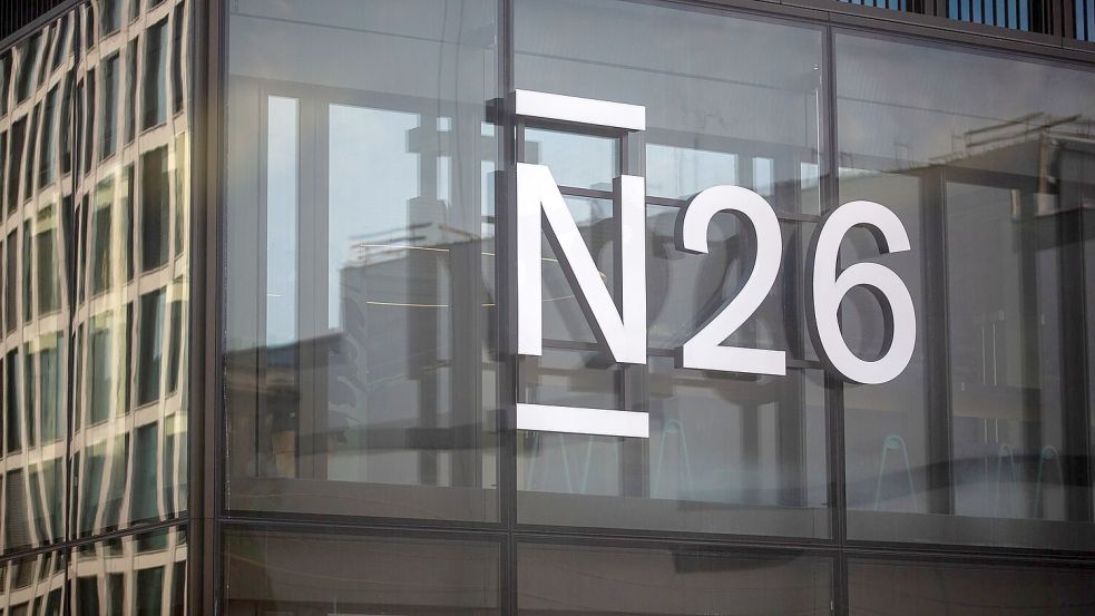 Die Digitalbank N26 rechnet nicht mit einer Deckelung der Neukundenzahlungen durch die deutsche Bankenaufsicht Bafin. (Archivbild) Foto: Fernando Gutierrez-Juarez/dpa