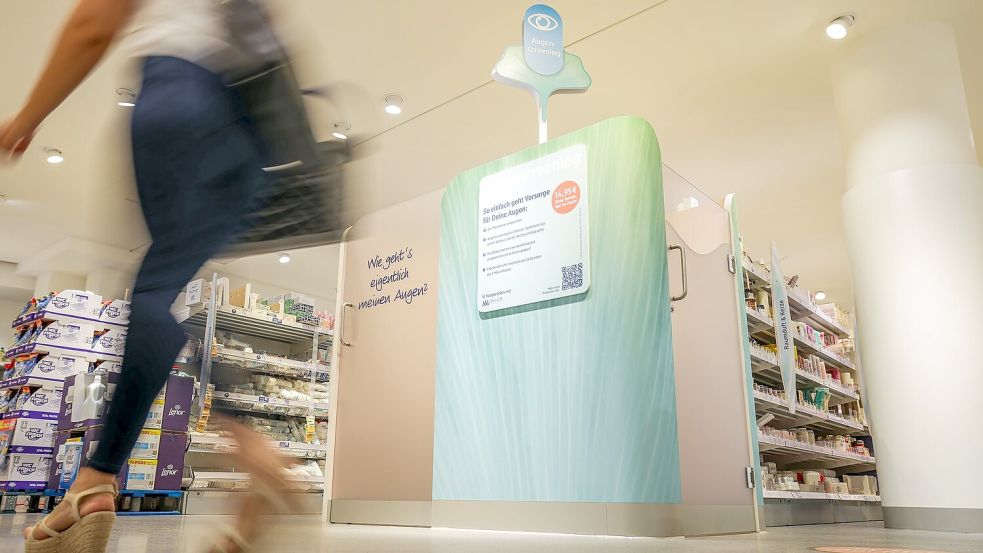 Ärzteverbände kritisieren die neuen Gesundheitsdienstleistungen der Drogeriemarktkette. Foto: Christoph Reichwein