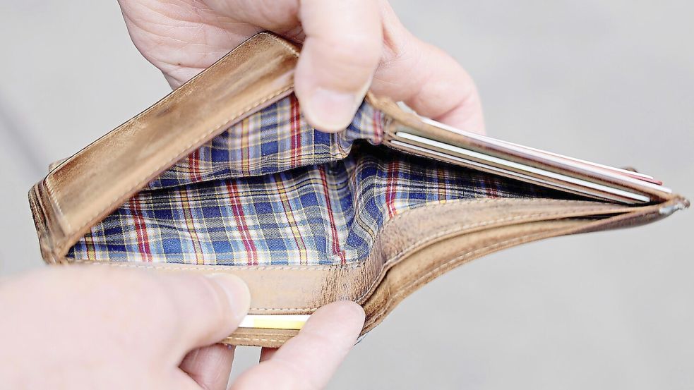 Ganz egal, wie man es berechnet: Im Geldbeutel ist nicht mehr drin. Foto: imago images/SKATA