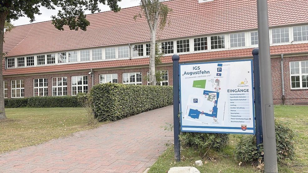 Die Schule wird vom Regionalen Landesamt für Schule und Bildung (RLSB) Osnabrück bei der Aufarbeitung des Vorfalls unterstützt. Foto: Carmen Leonhard