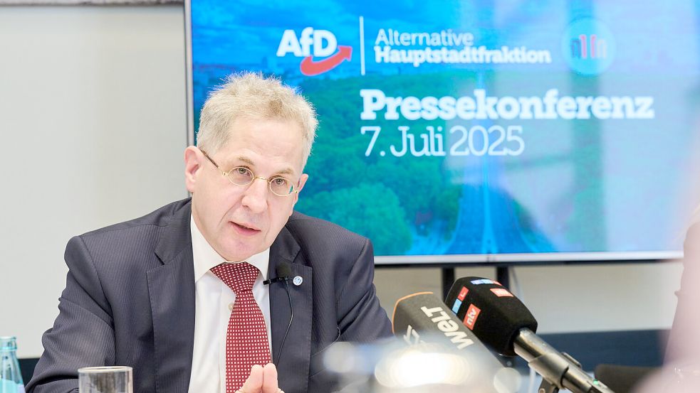 Ex-Verfassungsschutzchef und heutiger Vorsitzender der Werteunion Hans-Georg Maaßen auf einer Pressekonferenz der AfD. Foto: dpa/Annette Riedl