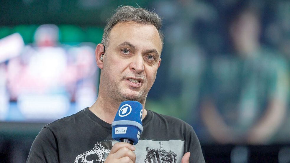 Bob Hanning bekommt die Wut der Fans klar zu spüren. Foto: Andreas Gora
