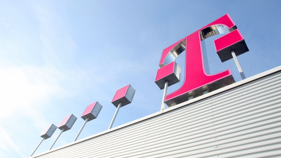 Die Deutsche Telekom, hier die Zentrale in Bonn, hat kürzlich neue Antennen im Kreis Leer in Betrieb genommen. Foto: Thomas Ollendorf