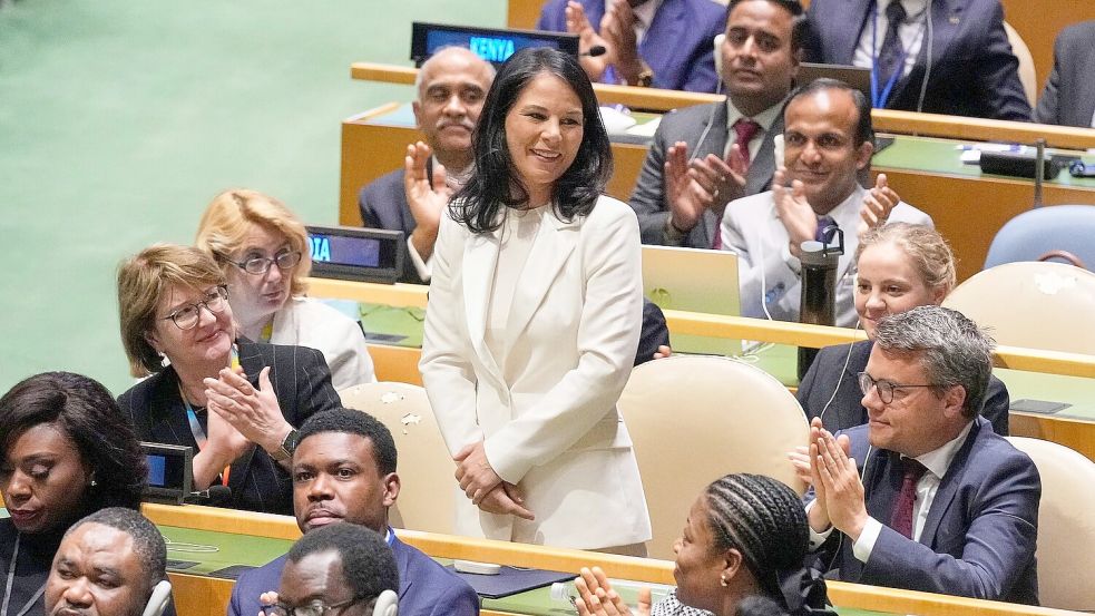 Die Ex-Außenministerin tritt am Dienstag offiziell ihren neuen Job an. (Archivbild) Foto: Richard Drew/AP/dpa