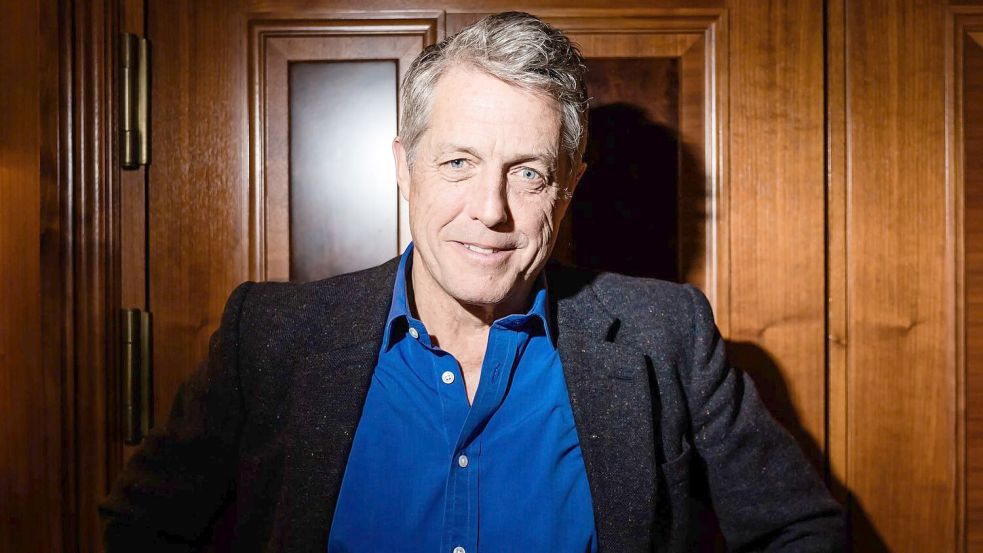 Hugh Grant wird 65 Jahre alt. Foto: Christoph Soeder/dpa