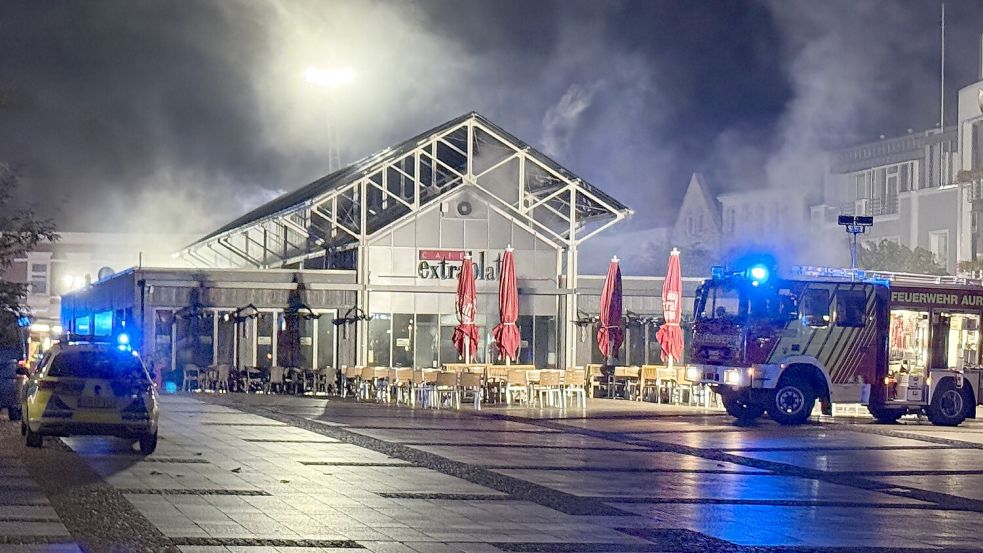 Eine Vielzahl an Einsatzkräften war in der Auricher Innenstadt im Einsatz. Foto: Tizian Dunkmann