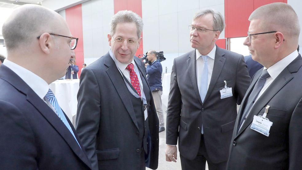 Sinan Selen wurde erst nach dem Ausscheiden von Hans-Georg Maaßen aus der Behörde Vizepräsident des Bundesamtes für Verfassungsschutz. (Archivfoto) Foto: Wolfgang Kumm/dpa