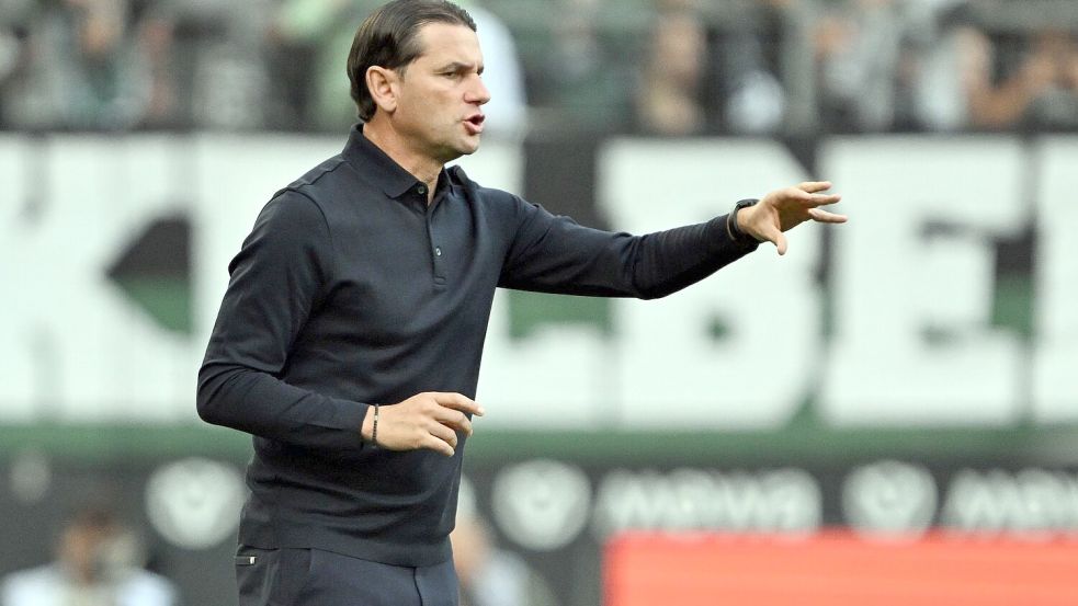 Gerardo Seoane muss nach saisonübergreifend zehn sieglosen Spielen am Stück als Trainer von Borussia Mönchengladbach gehen. Foto: Federico Gambarini