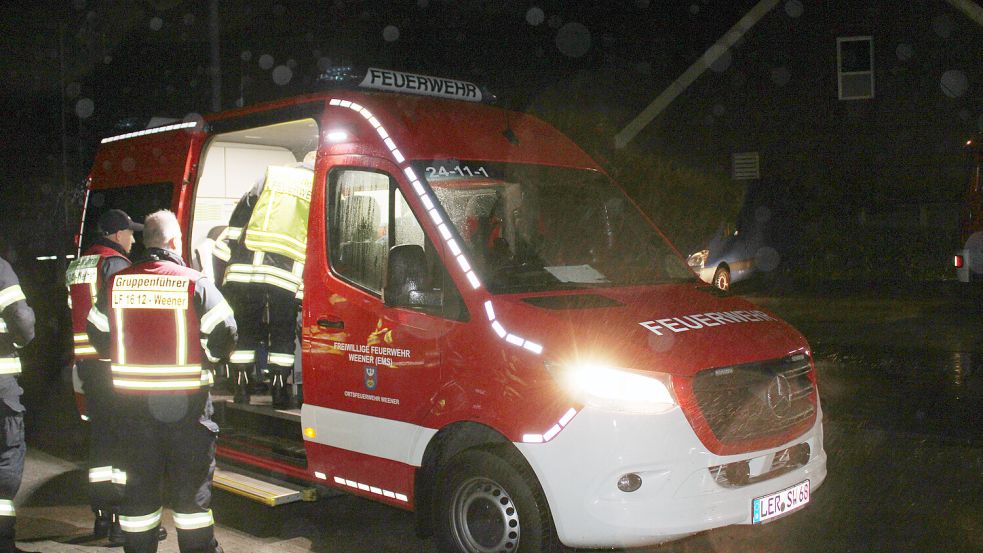 Zahlreiche Einsatzkräfte waren in der Nacht an der Suche beteiligt. Foto: Feuerwehr/Joachim Rand