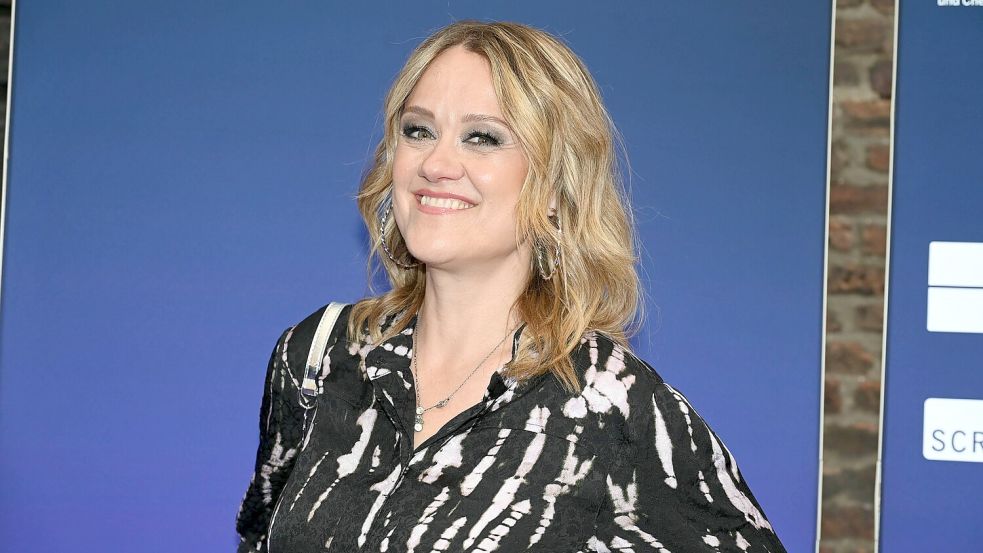 Schauspielerin und Komikerin Lisa Feller ist eine der vier Künstler für die Premiere im NOZ-Medienzentrum. Foto: imago/Horst Galuschka