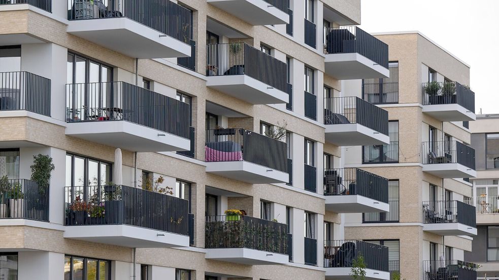 Mehr und mehr Menschen wagen sich wieder an den Immobilienkauf. (Archivbild) Foto: Monika Skolimowska