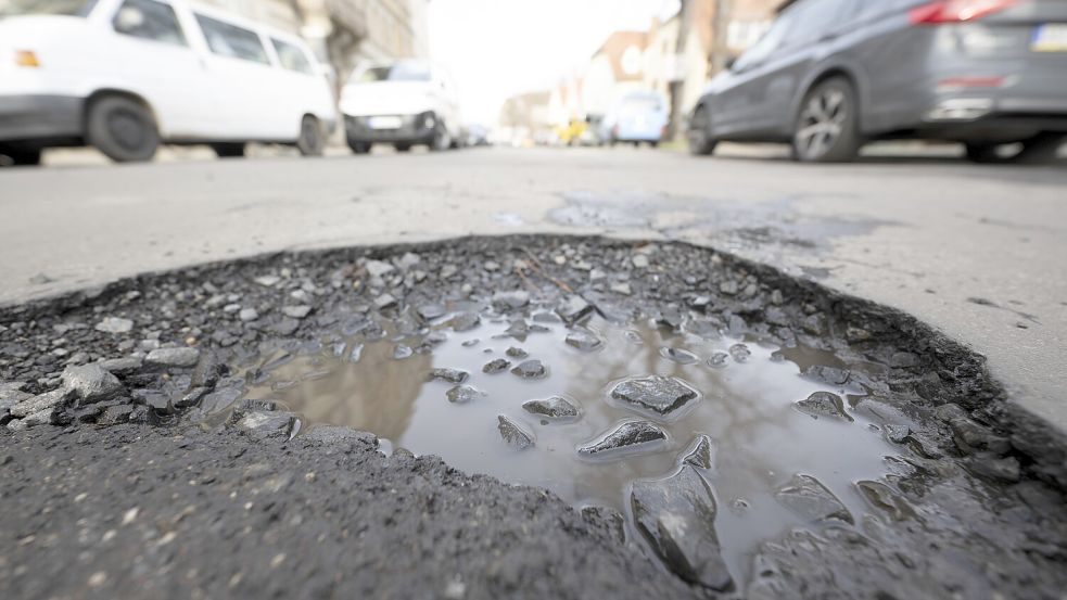Die Qualität von Osnabrücks Straßen ist überdurchschnittlich. Außerdem sind die Straßen besser, als sie es noch vor zehn Jahren waren. Foto: dpa/Sebastian Kahnert