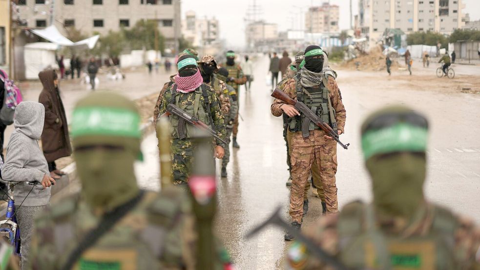 Die Hamas drohte Israels Armee angesichts der kürzlich begonnen Bodenoffensive in der Stadt Gaza mit Tausenden Hinterhalten. (Archivbild) Foto: Abdel Kareem Hana/AP/dpa
