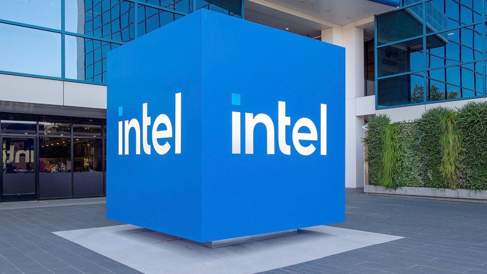Intel war einst das Maß der Dinge in der Chipbranche - und stecke nun in der Krise. (Archivbild) Foto: Andrej Sokolow