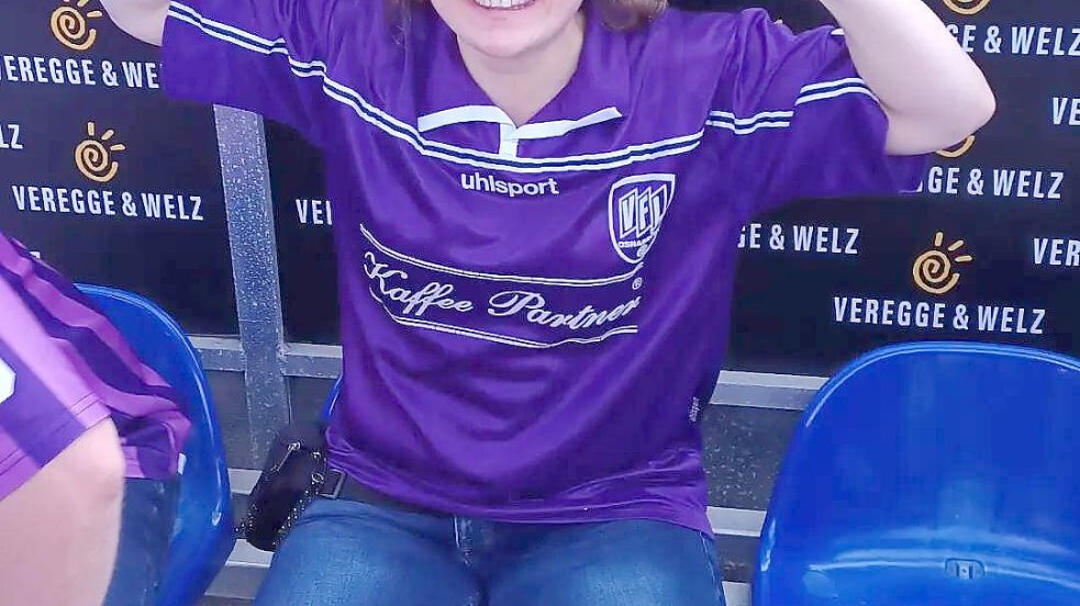 Das 90+6-Aufstiegsspiel im Mai 2023 war ein Duell, was jedem VfL-Fan in Erinnerung bleiben wird – für Sonja Tschirch in doppelter Hinsicht: Es war ihr letztes Spiel an der Bremer Brücke als Zuschauerin, nun will sie beim Aktionsspieltag wieder im Stadion sein. Foto: Sonja Tschirch