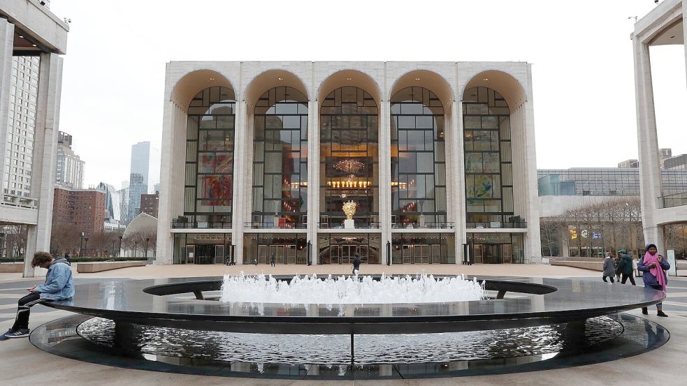 Die renommierte Oper ist in die Saison gestartet. (Archivbild) Foto: Kathy Willens/AP/dpa