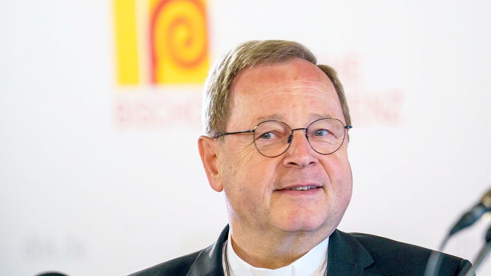 Der Vorsitzende der Deutschen Bischofskonferenz, Georg Bätzing, sieht in jüngsten Äußerungen des Papstes keinen Widerspruch zu den Reformbemühungen der katholischen Kirche in Deutschland. Foto: Andreas Arnold