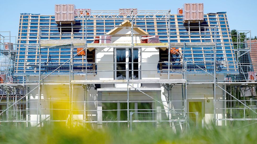Im Juli lag die Zahl der Genehmigungen für den Neubau und Umbau von Wohnungen um 30 Prozent über dem Niveau des Vorjahresmonats. Foto: Sven Hoppe