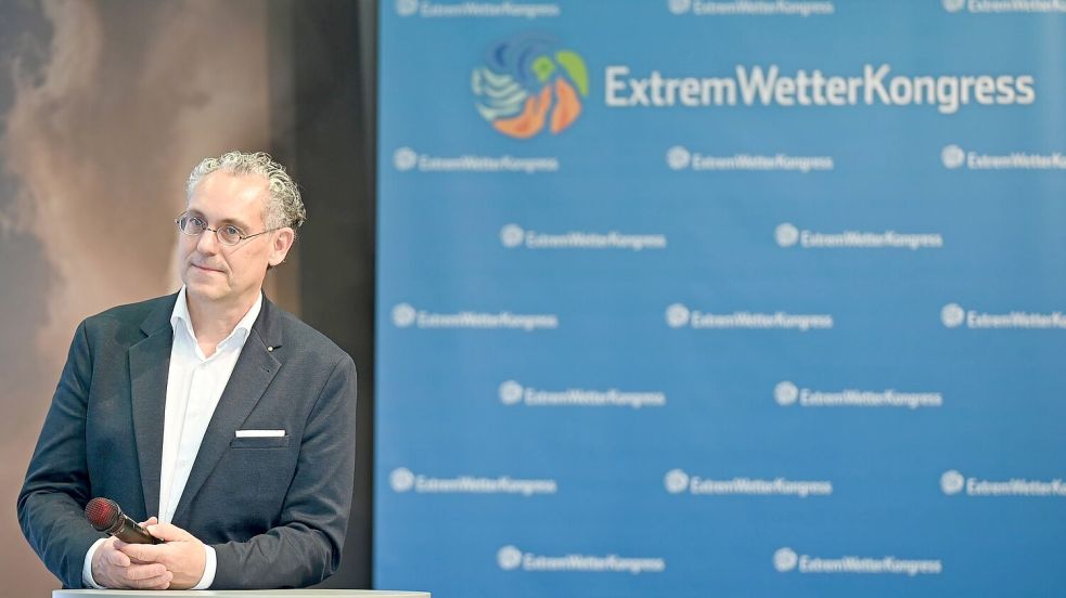 Die Experten befürchten, dass es in Zukunft mehr Hitzewellen und heftigere Sturmfluten geben wird. Foto: David Hammersen