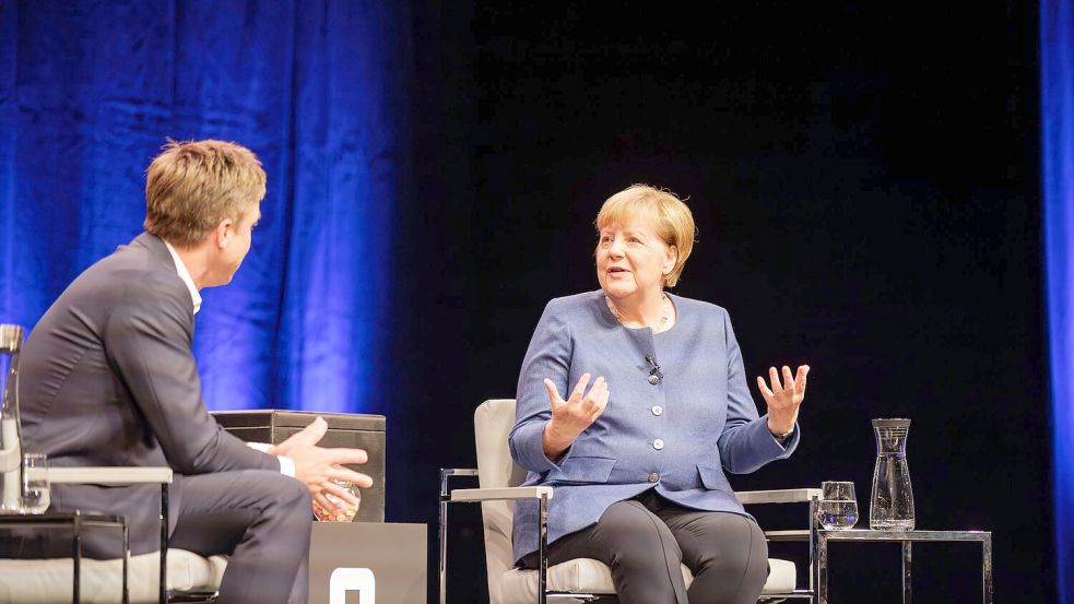 So viel Lob für Merz hatte Merkel schon lange nicht mehr übrig. Foto: Gordon Welters/DER SPIEGEL/dpa