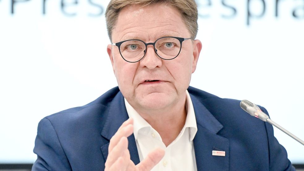 Bosch-Arbeitsdirektor Stefan Grosch: „Der Zeitdruck ist groß.“ Foto: Bernd Weißbrod