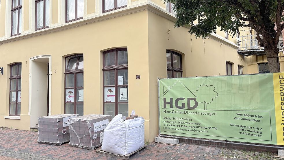 Das Sissi-Café zieht um. Derzeit wird in den neuen Räumen gearbeitet. Foto: Jonas Bothe