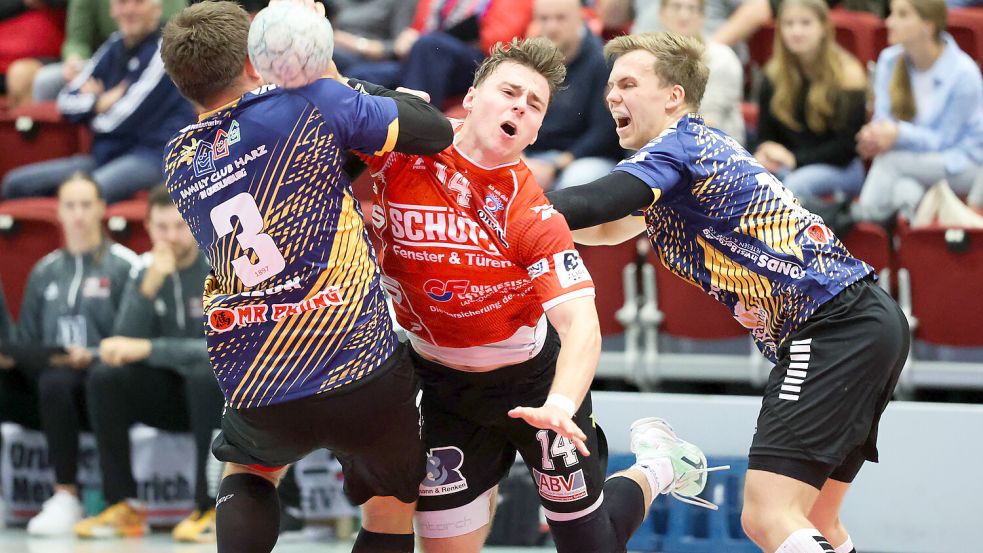 Zur Sache gehen dürfte es für den OHV auch im Derby in Wilhelmshaven. Foto: Jens Doden/ Emden