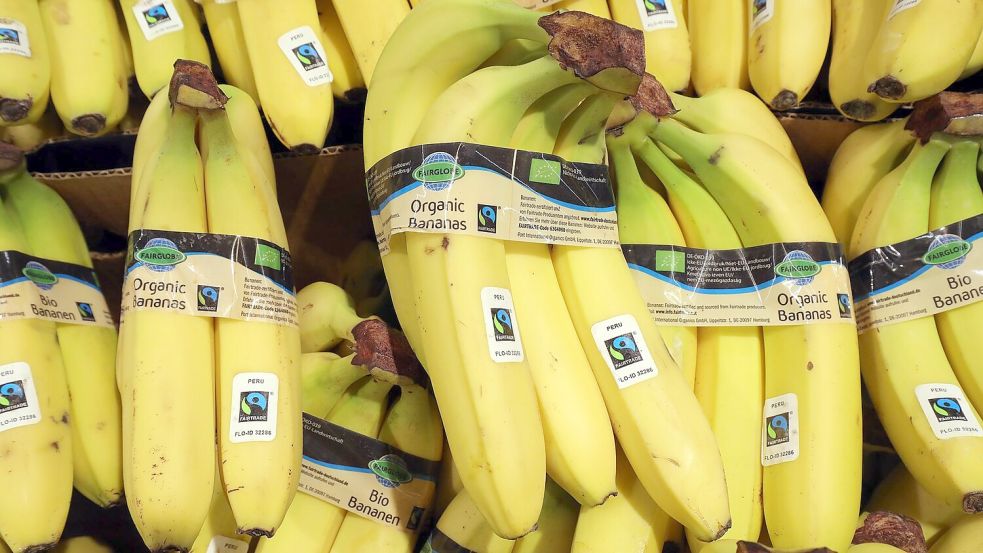 Bei Bananen ist die Nachfrage zuletzt besonders rasant gestiegen. Foto: Wolfgang Kumm/dpa