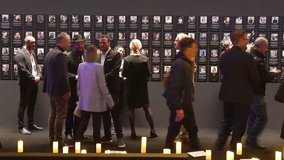 Weimer will die Ausstellung zur Attacke auf das Nova Music Festival besuchen. Foto: Paul Zinken