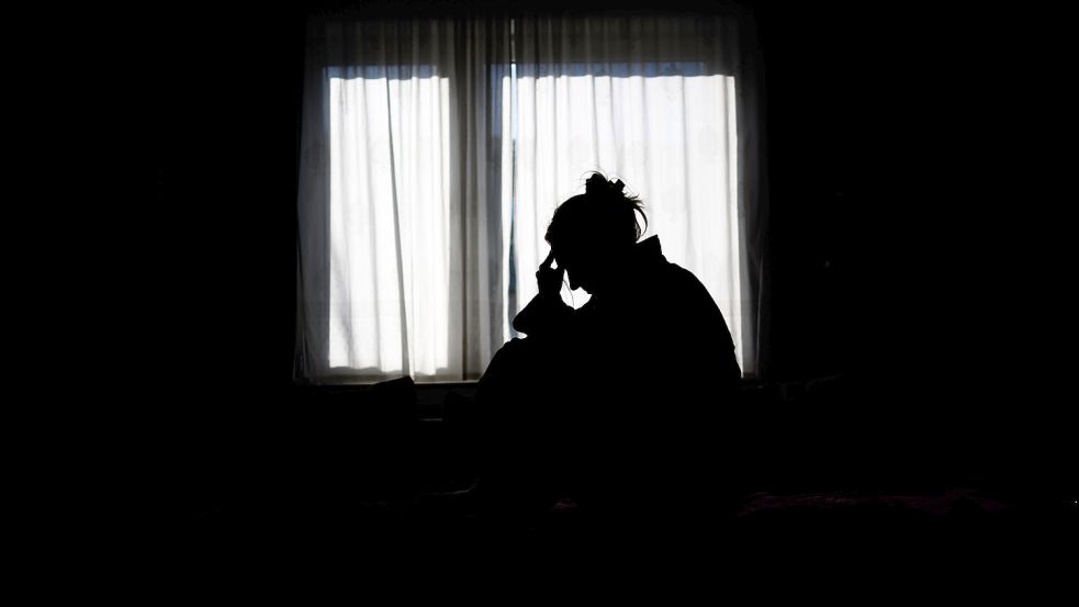 Der jungen Generation wird oft vorgeworfen, faul zu sein. Symbolfoto: Julian Stratenschulte/dpa