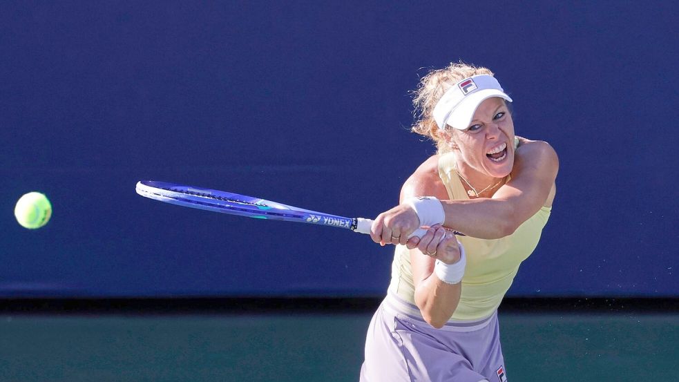 Laura Siegemund zeigte gegen die russische Favoritin Mirra Andrejewa einen großen Kampf. (Archivbild) Foto: Adam Hunger/FR110666 AP/dpa