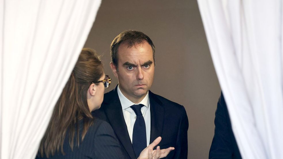 Frankreichs zurückgetretener Premier hat eine schwierige Mission. Foto: Ludovic Marin/Pool AFP/AP/dpa