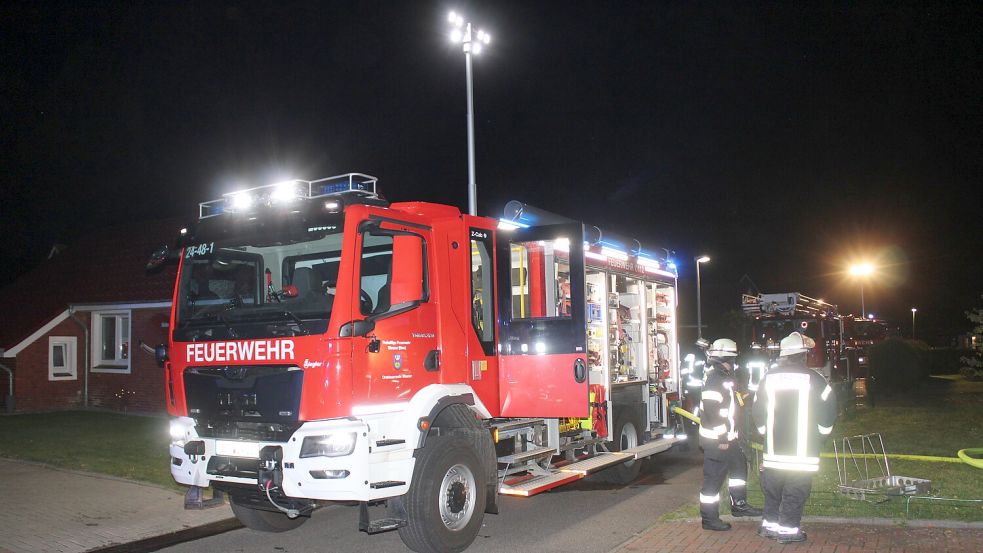 Die Feuerwehr war mit mehreren Einsatzwagen vor Ort. Foto: Feuerwehr/Rand