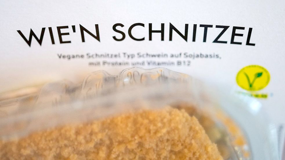 Auch Bezeichnungen, die an bekannte Begriffe wie „Wiener Schnitzel“ erinnern, wären von dem Verbot betroffen. (Symbolbild) Foto: Marijan Murat