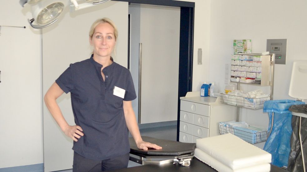 Bevor sich Dr. Christina Spiller als Ärztin in Barßel niederließ, war sie acht Jahre lang in der Chirurgie des Leeraner Borromäus-Hospitals tätig. Foto: Astrid Fertig