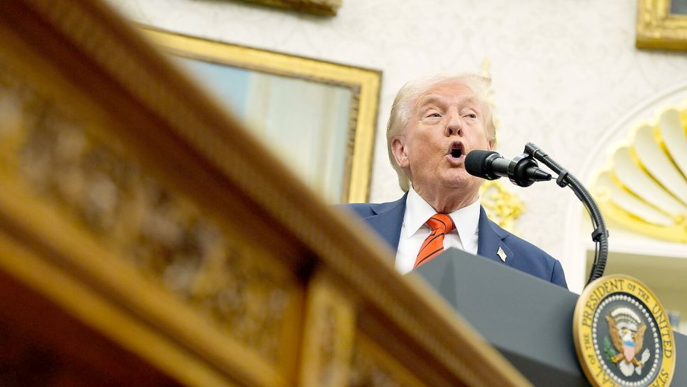 US-Präsident Trump drohte jüngst mit neuen Zöllen gegen China-Importe. (Archivbild) Foto: Alex Brandon/AP/dpa