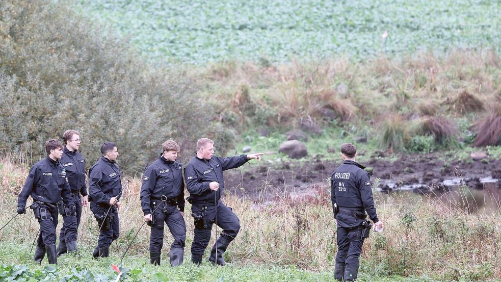 Die Polizei sucht weiter nach Hinweisen, die zur Aufklärung des gewaltsamen Todes eines Kindes führen. Foto: Bernd Wüstneck