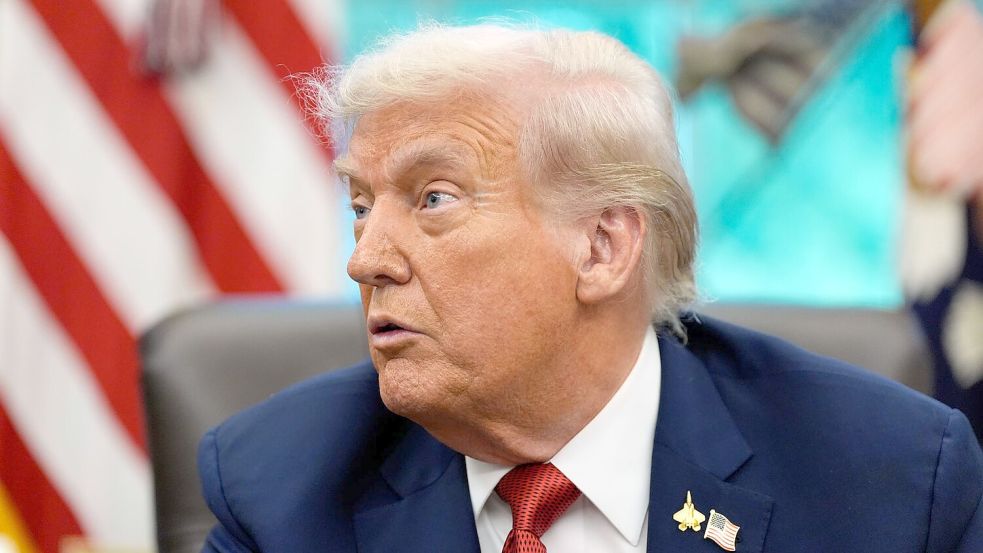 Trump droht der Hamas. Foto: Alex Brandon/AP/dpa