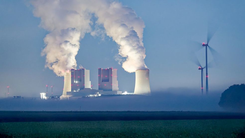 Auch die für die Stromerzeugung einsetzbaren und als verfügbar gemeldeten Braun- und Steinkohlekraftwerke wurden während der Dunkelflauten am 6. November und 12. Dezember 2024 laut Bericht eingesetzt. (Archivbild) Foto: Henning Kaiser