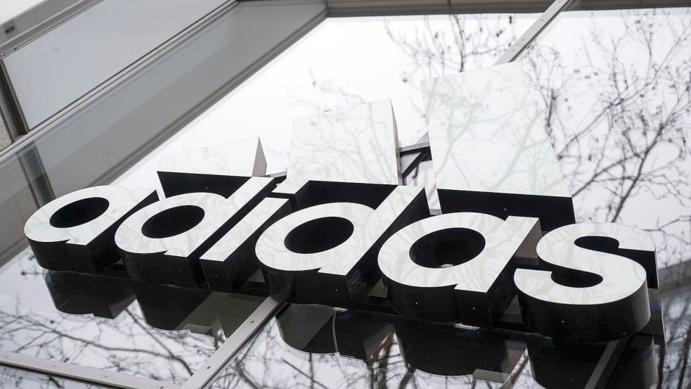 Adidas wird nach einem starken dritten Quartal optimistischer für 2025. Foto: Christophe Gateau