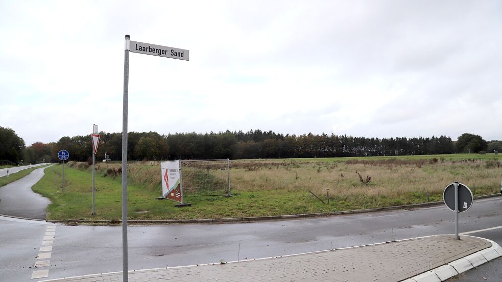 Im neue Gewerbegebiet an der Friesoyther Straße in Barßel gibt es seit zwei Jahren keine Bautätigkeit. Foto: Hans Passmann